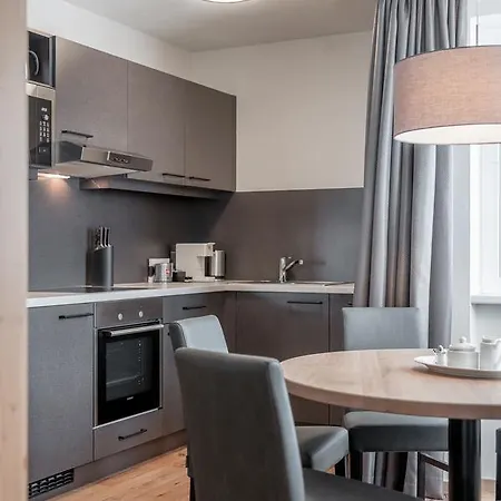 Apartmenthaus Enzian Hochsoelden 索尔登