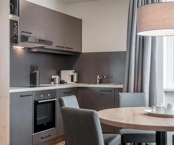 Apartmenthaus Enzian Hochsoelden Зельден