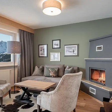 아파트 Apartmenthaus Enzian Hochsoelden